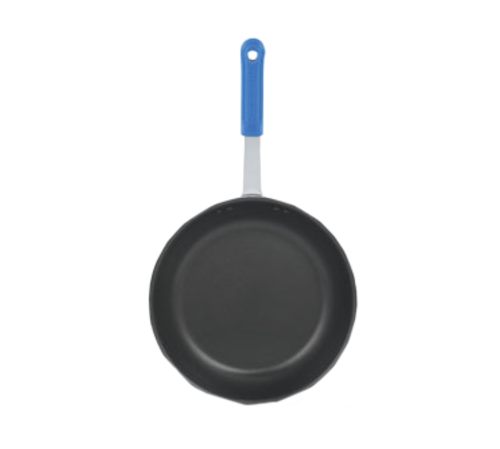 Vollrath T4008 Wear-Ever Aluminum Fry Pan, 8'' with SteelCoat x3 non-stick coating, silicone handle